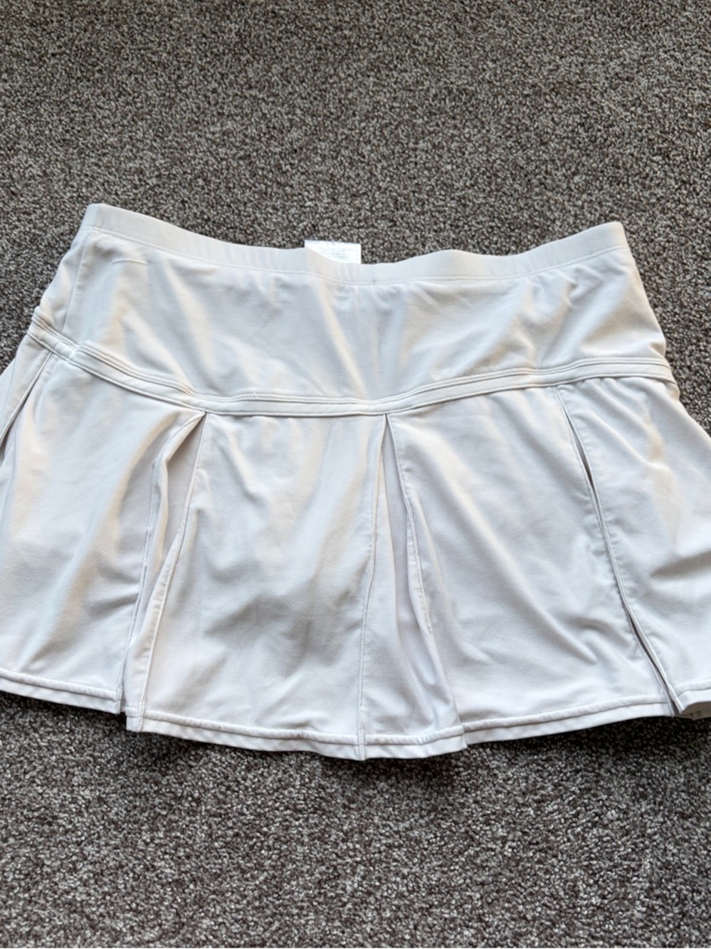 Nike White Pleated Athletic Skort with Logo - Picture 2 of 4